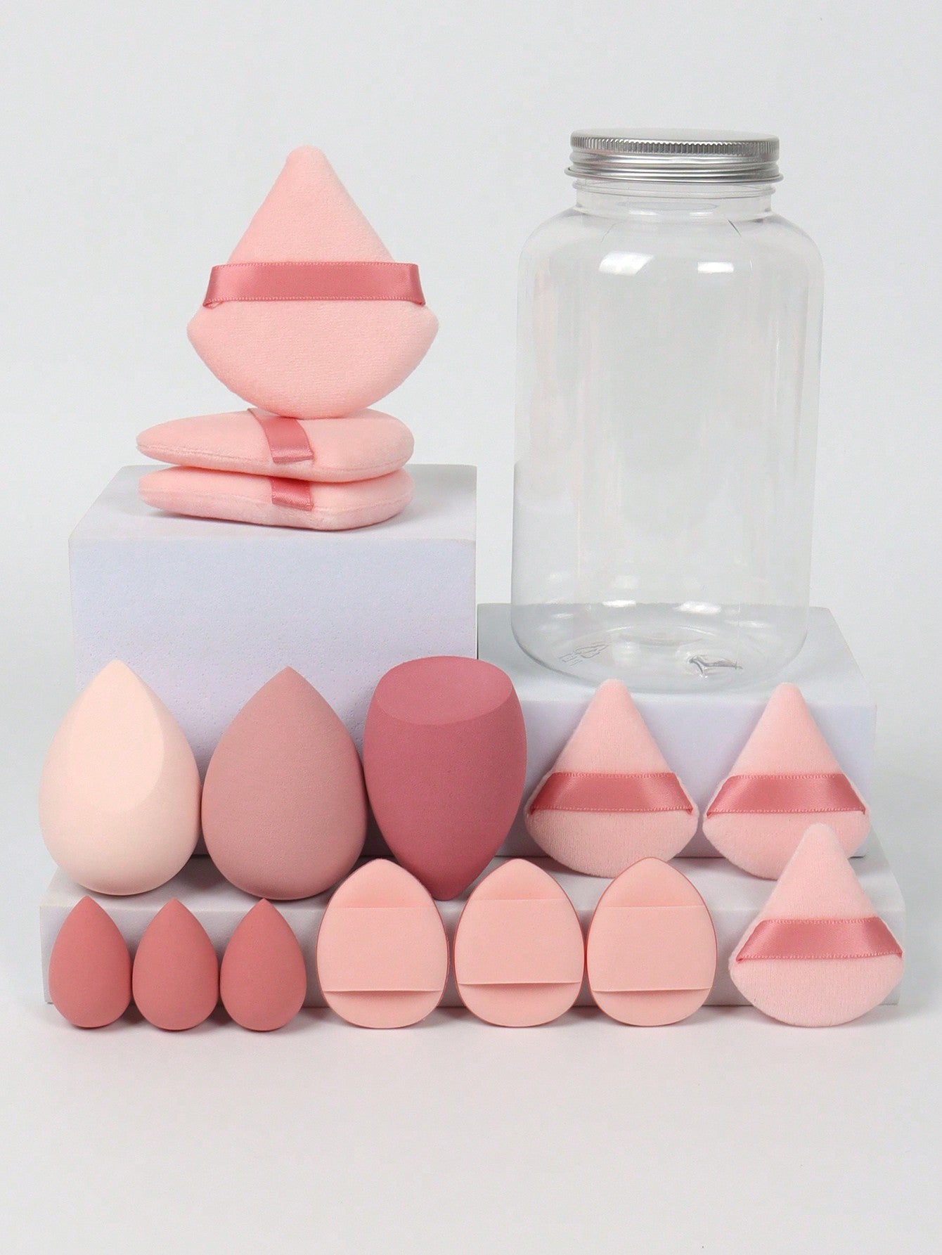 15pcs Makeup Sponge Set With Storage Jar, Including 3pcs Beauty Blender & 3pcs Mini Beauty Blender & 3pcs Powder Puff & 3pcs Mini Powder Puff & 3pcs Mini Finger Air Cushion Puff. Made Of Super Soft Velvet To Create Flawless, Cake-Free Looks With Liquids,