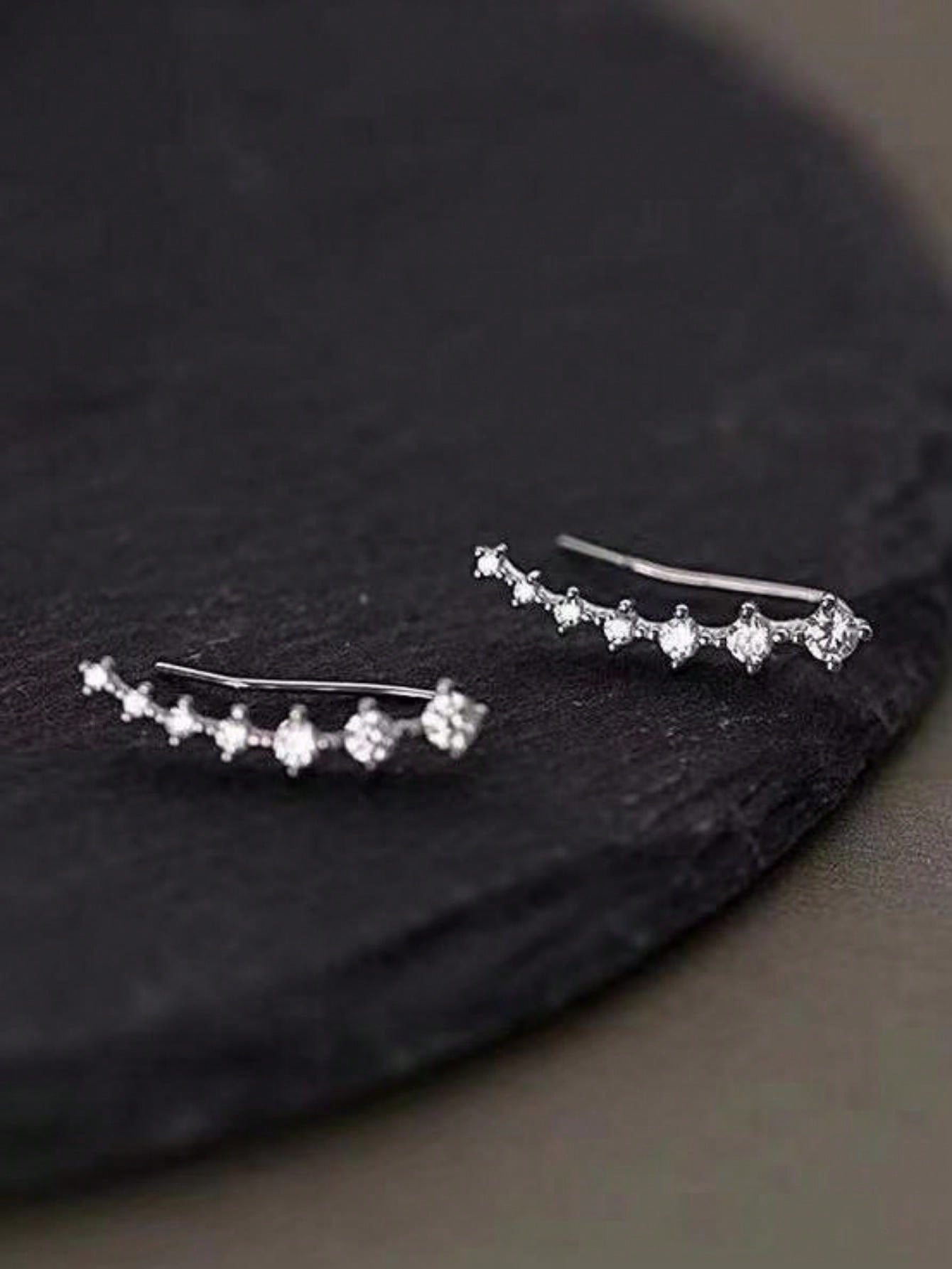 1pair European & American Classic Fashion Rhinestone Dipper Constellation Earrings, Luxury Bling Dangle Earrings For Women