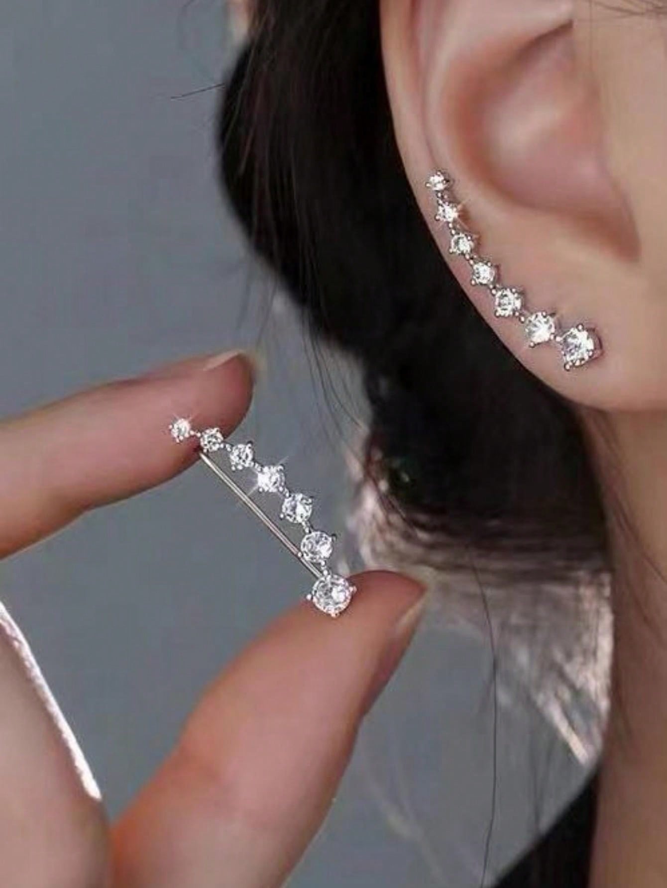 1pair European & American Classic Fashion Rhinestone Dipper Constellation Earrings, Luxury Bling Dangle Earrings For Women