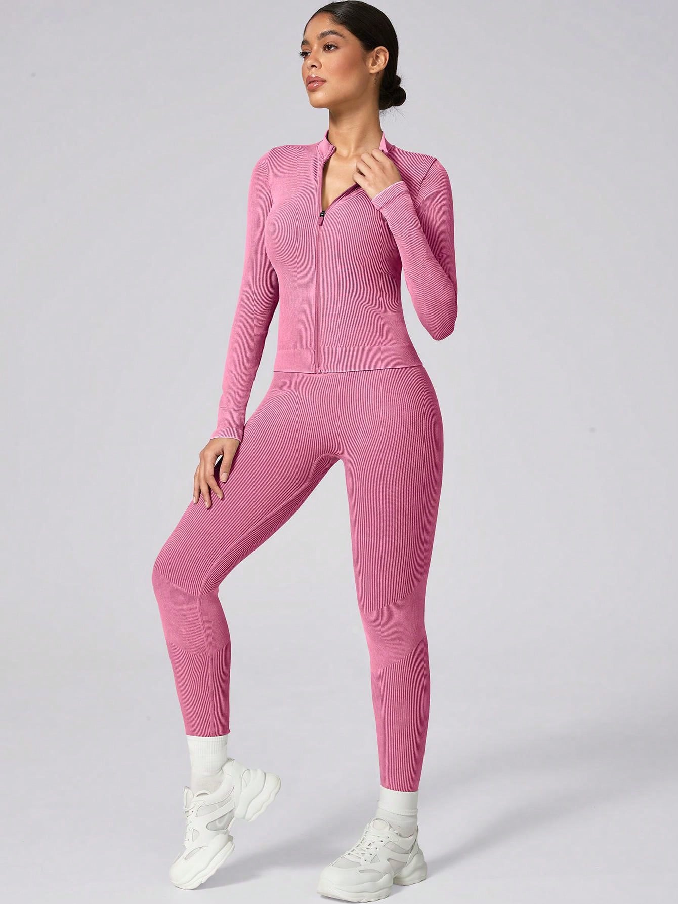 1 Set Women's Matte Finish Outdoor Sports Suit, Including Jacket, Sweatshirt And Sweatpants, Zipper Design, For Cold Weather Activities