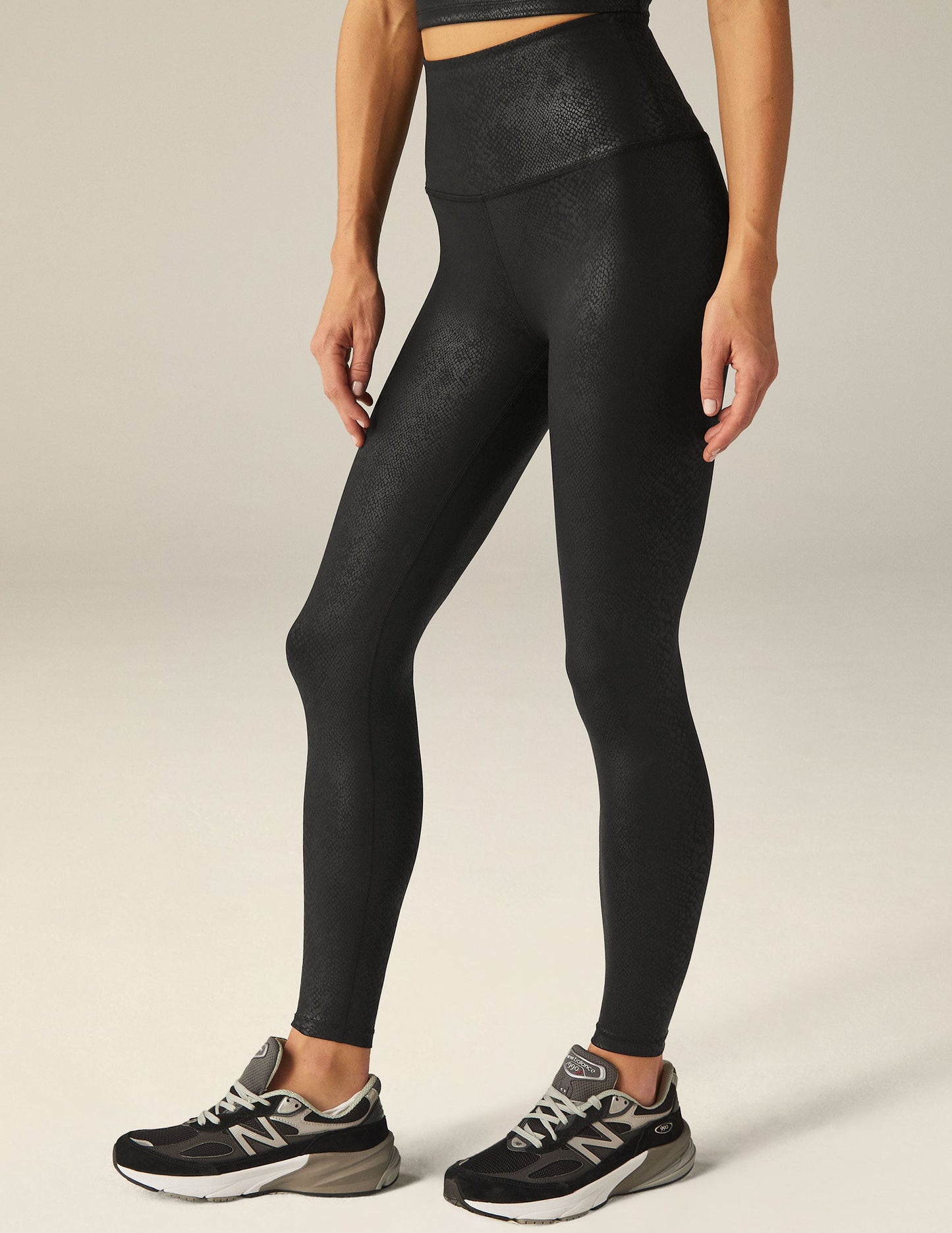 PowerShine Viper High Waisted Midi Legging